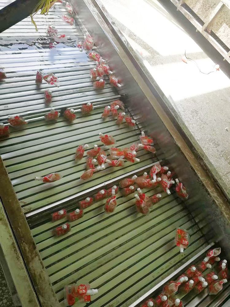 链板输送机在食品生产线中的应用